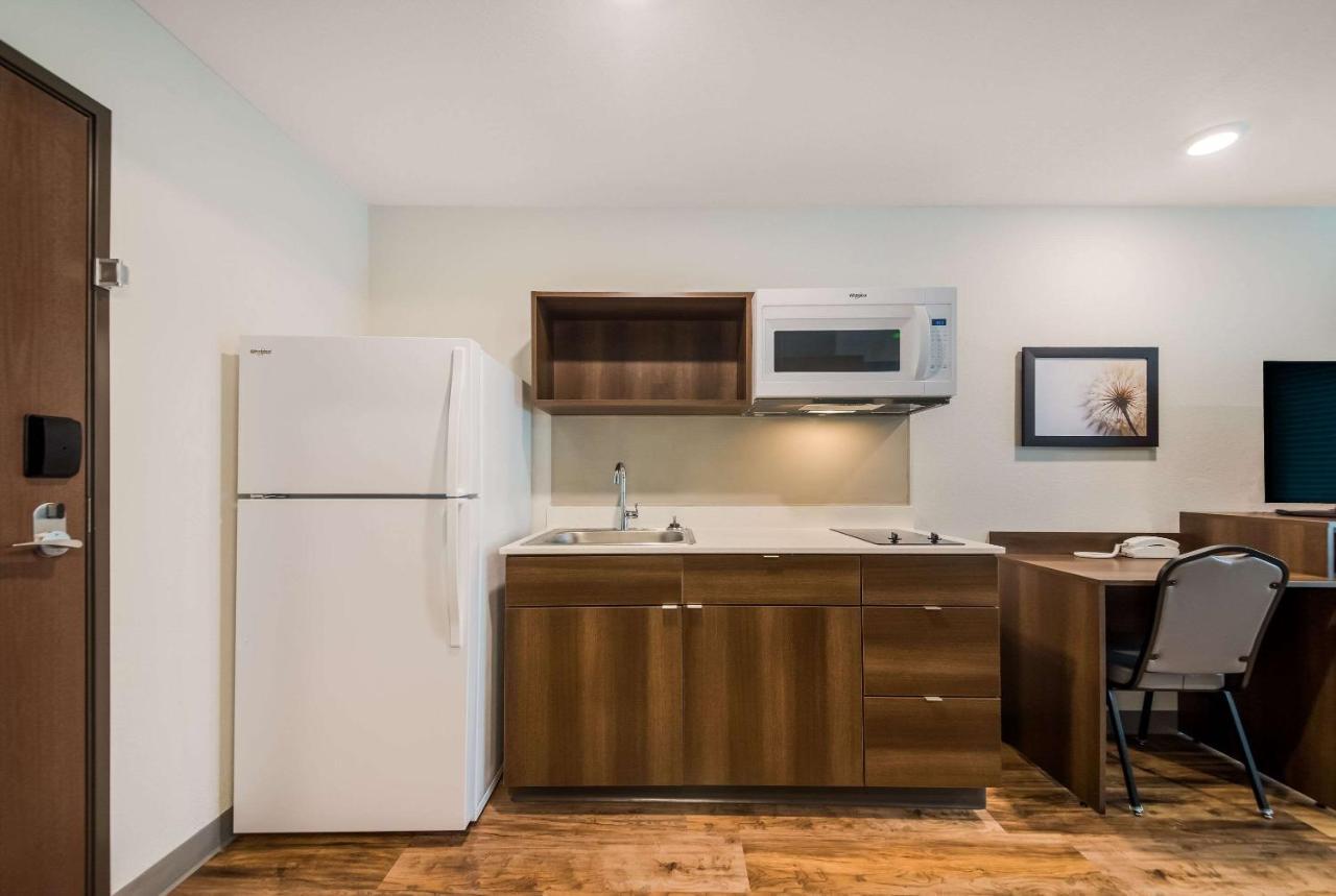 Woodspring Suites Інвернесс Екстер'єр фото